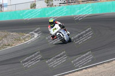 media/Apr-20-2025-AHRMA (Sun) [[393a79c373]]/Race/Group 11 early race/Turn 4b/